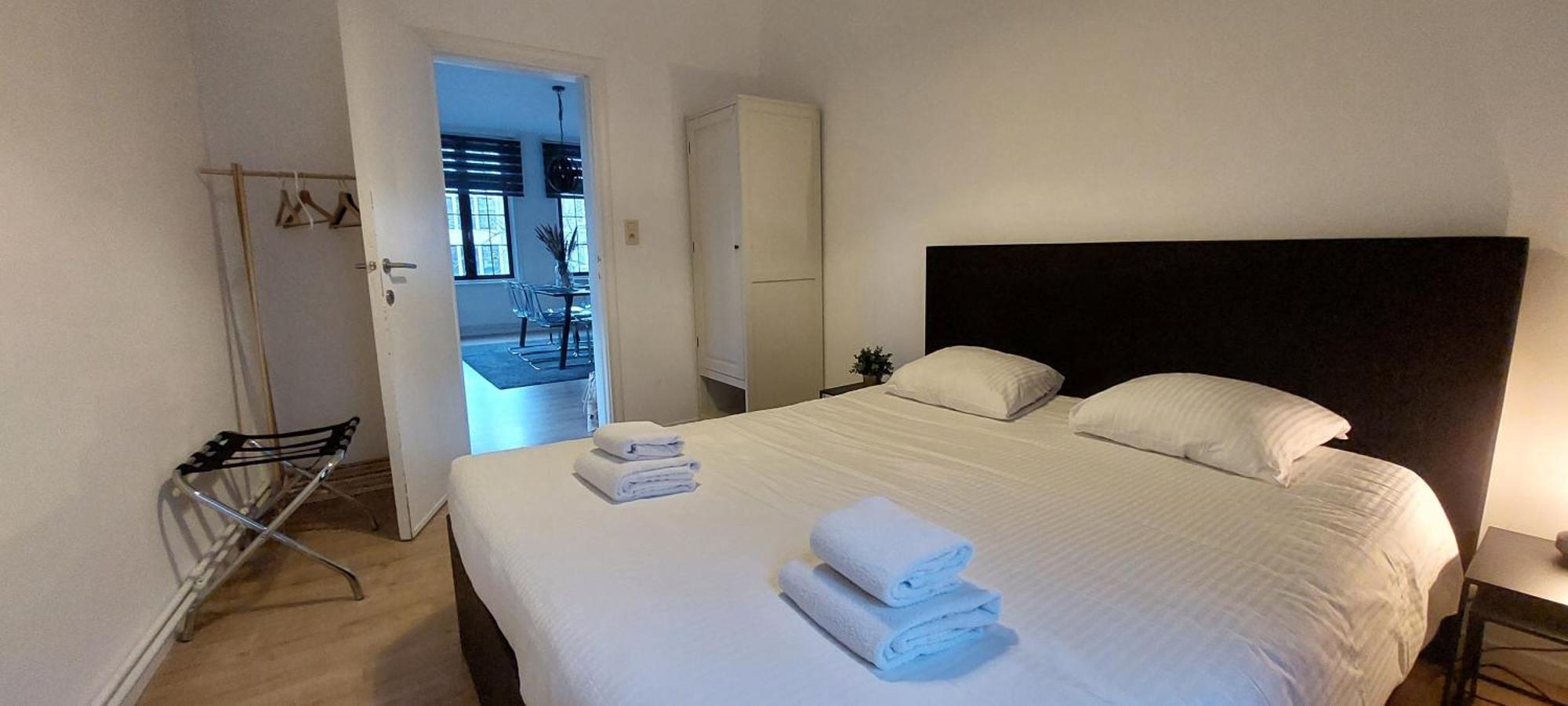 The View - Spacious 2 Bdr Appt In With View Antwerpen Exteriör bild